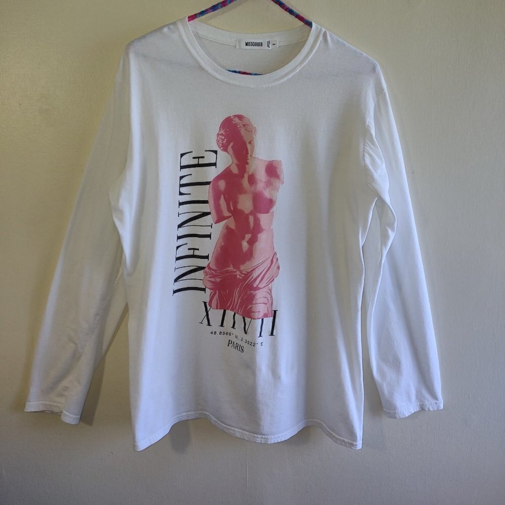 Edgy PARIS T-Shirt Relaxed Fit Small Louvre Museum Eruo Summer Street Grunge